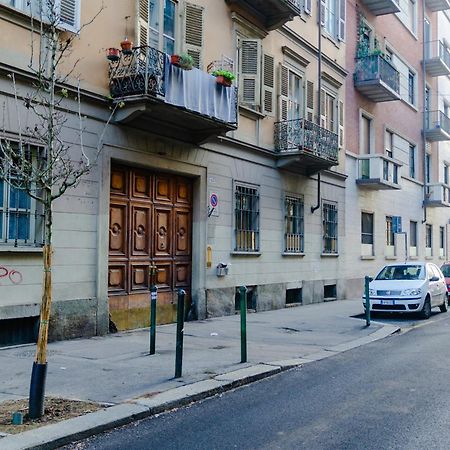 La Casa Del Valentino Apartment Торино Екстериор снимка